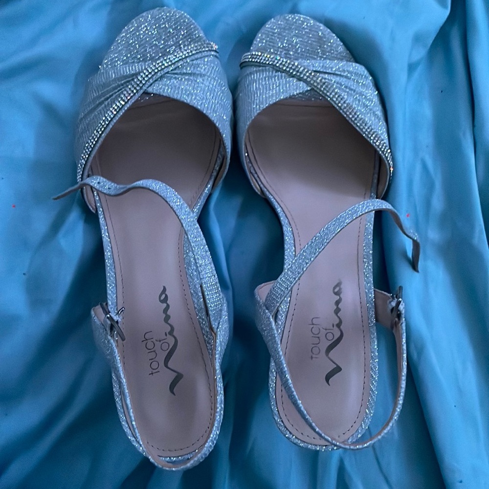 silver sparkle heals